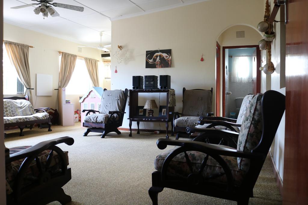 Grysbok Self Catering Accommodation Oudtshoorn Dış mekan fotoğraf